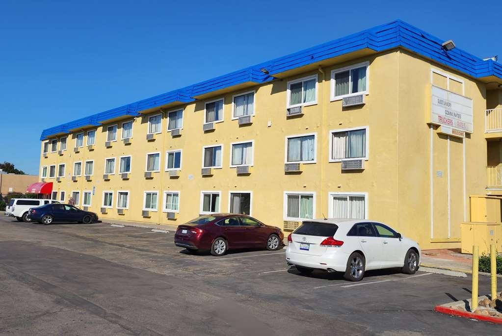Travelodge By Wyndham Стоктон Екстер'єр фото